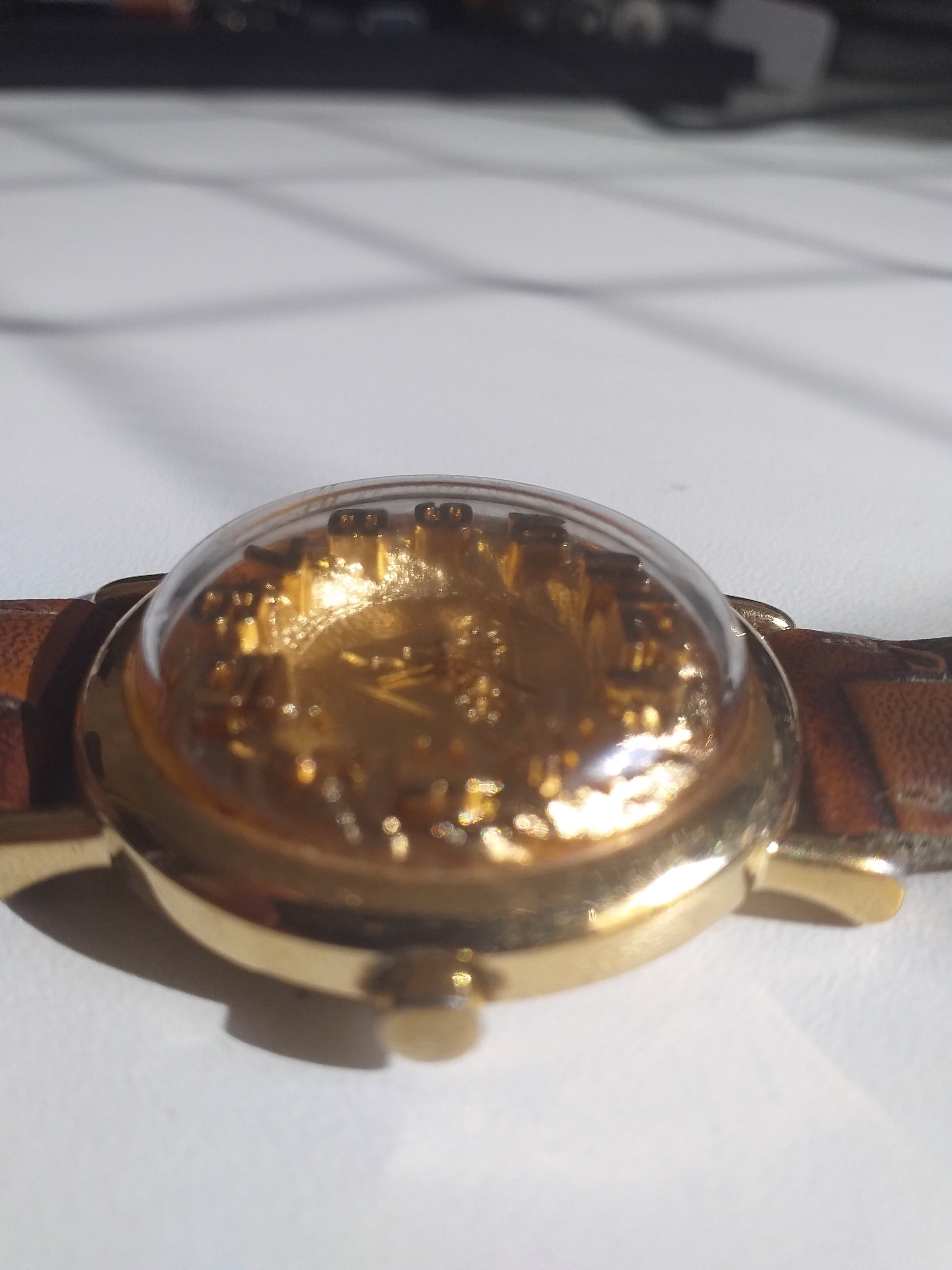 Relógio Guess raro 1994 alto relevo