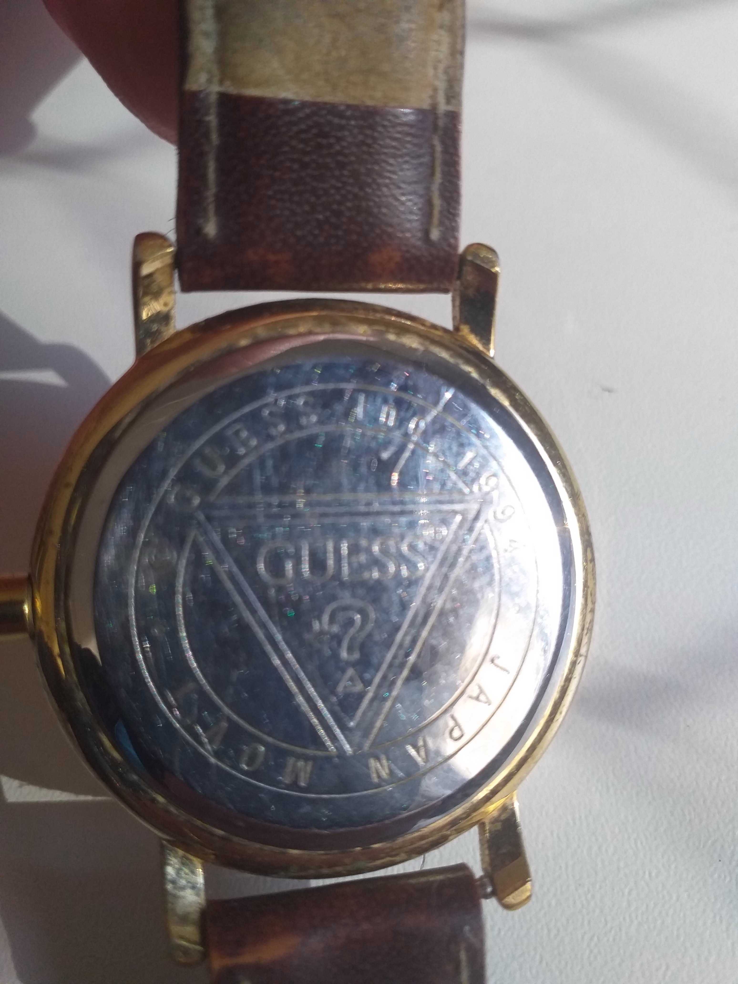 Relógio Guess raro 1994 alto relevo